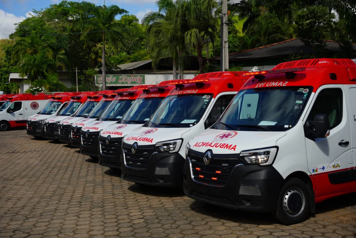 Novas ambulâncias do SAMU entregues reforçar o atendimento em Colatina e região por Fernando Madeira 