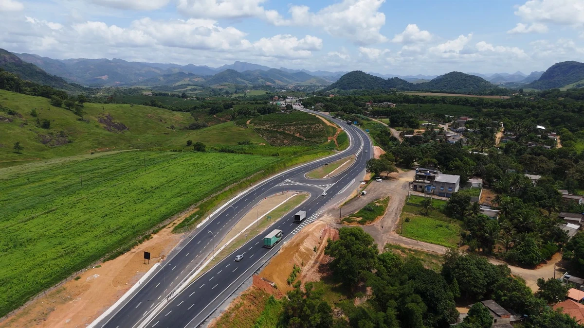 Trecho duplicado da BR 101 na Serra