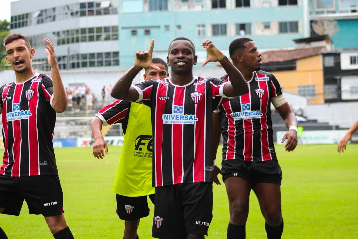 Vilavelhense x Serra, pelo Campeonato Capixaba