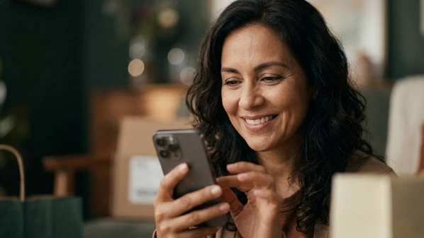 Do e-commerce de eletrônicos ao de beleza, cada loja tem uma lógica diferente de desconto. Entender isso é o que separa quem compra bem de quem só navega.