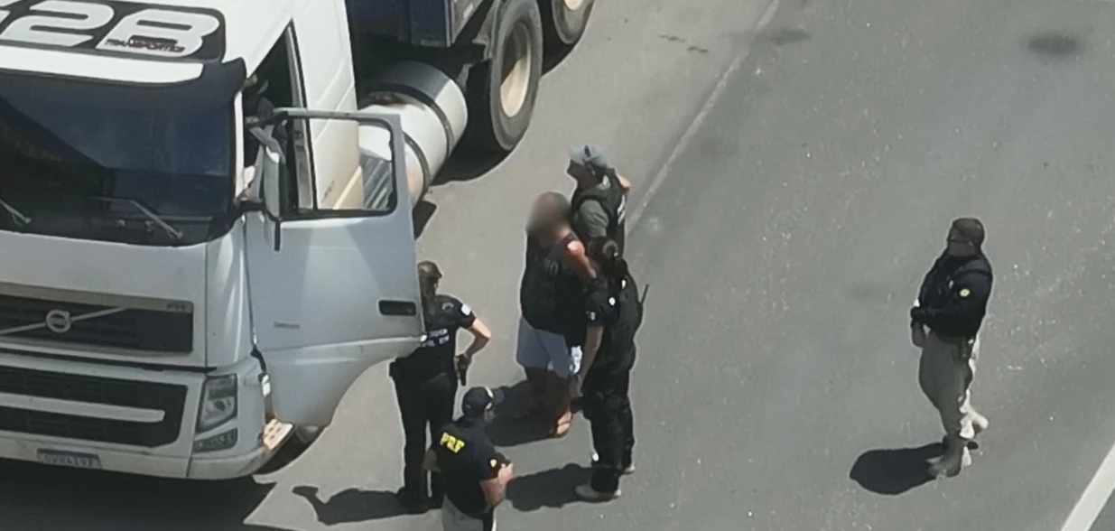 Segundo a Polícia Civil, mulher já havia registrado diversos boletins de ocorrência contra o ex-companheiro antes do ataque que quase tirou a vida dela