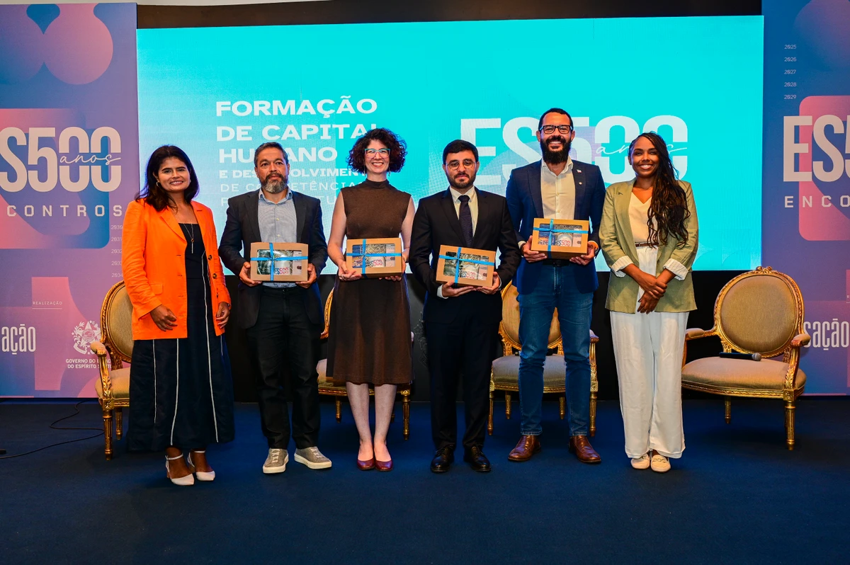 Silvia Varejão, Samuel Franco, Clarissa Gandour, Henrique Romano, Pablo Lira e Débora Macedo