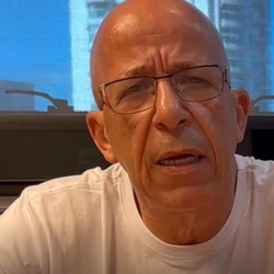 Antônio Leopoldo foi denunciado pelo Ministério Público, que pede a condenação por homicídio qualificado; defesa aponta falta de provas