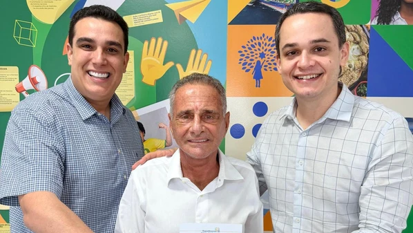 Esposa do ex-deputado federal, Soraya Manato é pré-candidata a deputada federal e vai deixar a PMV no dia 30