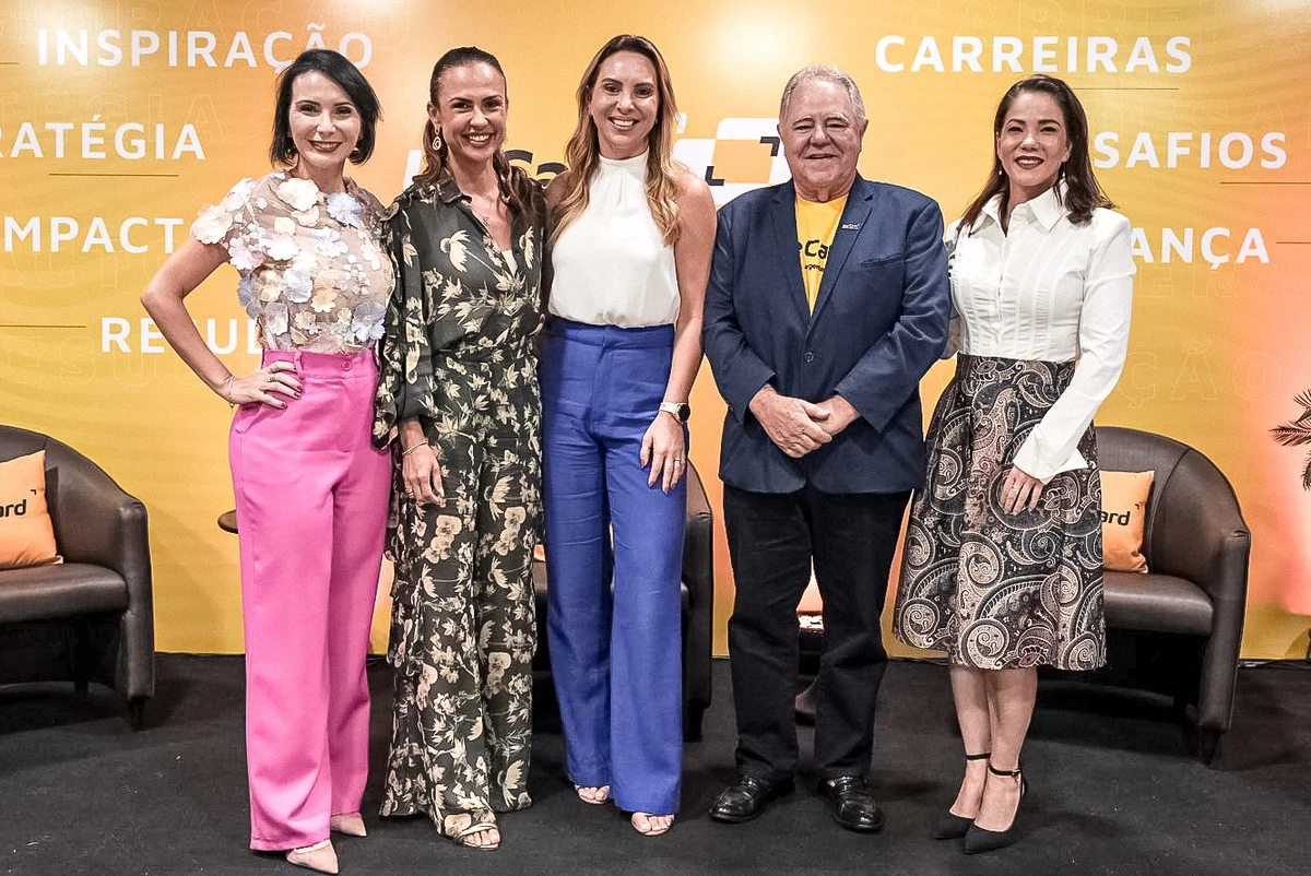 Ana Paula França,Karol Cavédo, Cris Samorini, Erly Vieira e Roberta Kato