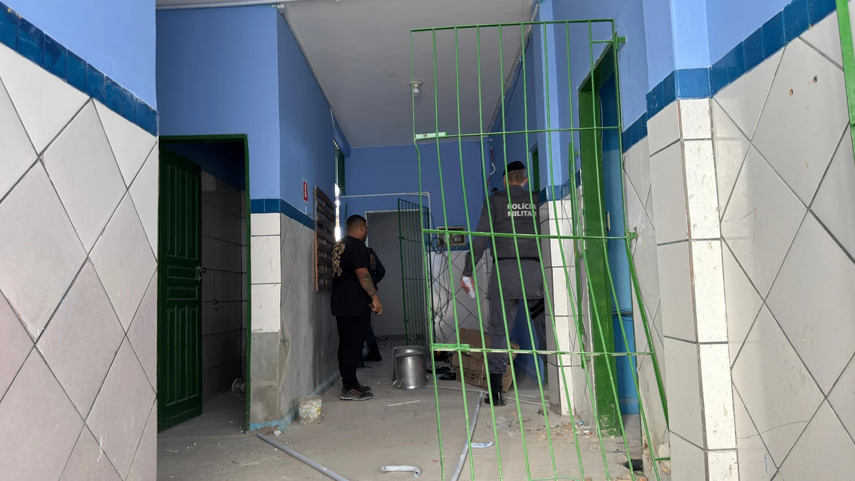 Escola municipal em São Mateus é alvo de furto e vandalismo de grandes proporções por Prefeitura de São Mateus