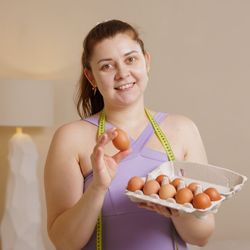 Ele ajuda a fornecer energia e auxilia na reparação dos músculos após o esforço físico