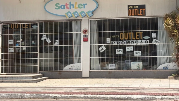 A empresa chegou a ter seis filiais na Grande Vitória, inclusive na Praia do Canto