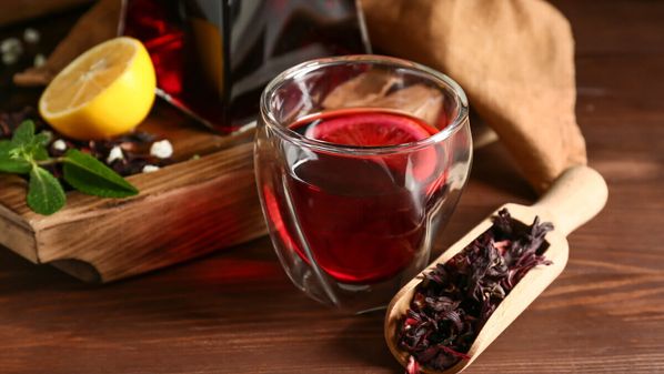 Veja como preparar receitas de bebidas naturais que favorecem o organismo e a perda de peso