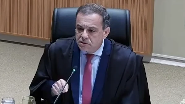 O desembargador Fábio Brasil Nery pontuou a atuação do juiz aposentado Antônio Leopoldo Teixeira na época em que estava à frente da Vara de Execuções Penais