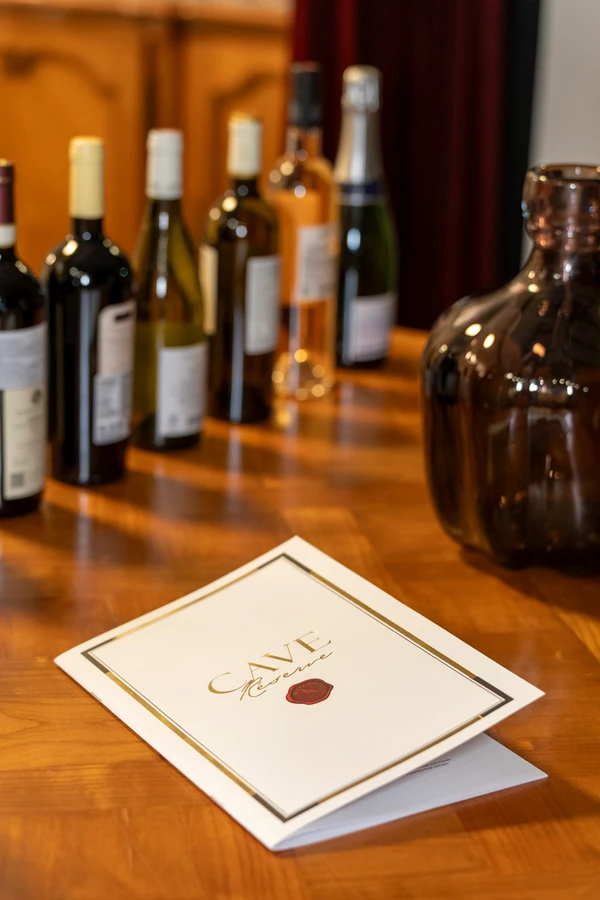 Cave Réserve no Caçarola Bistrot