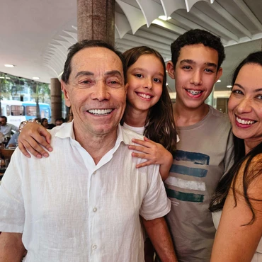 Imagem - Valdecir Torezani celebra 73 anos com almoço em Vitória; veja fotos