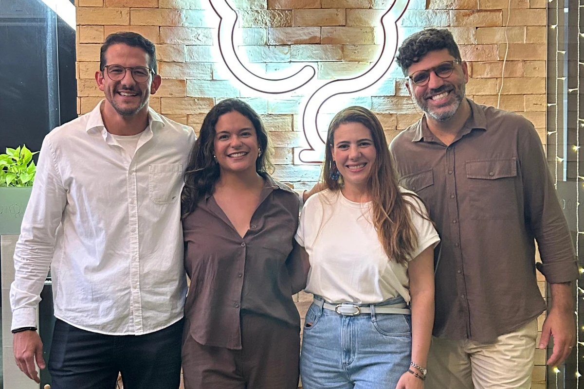 Alexandre Pedroni, Lara Rosado, Michelle Goltara e Caetano Monteiro