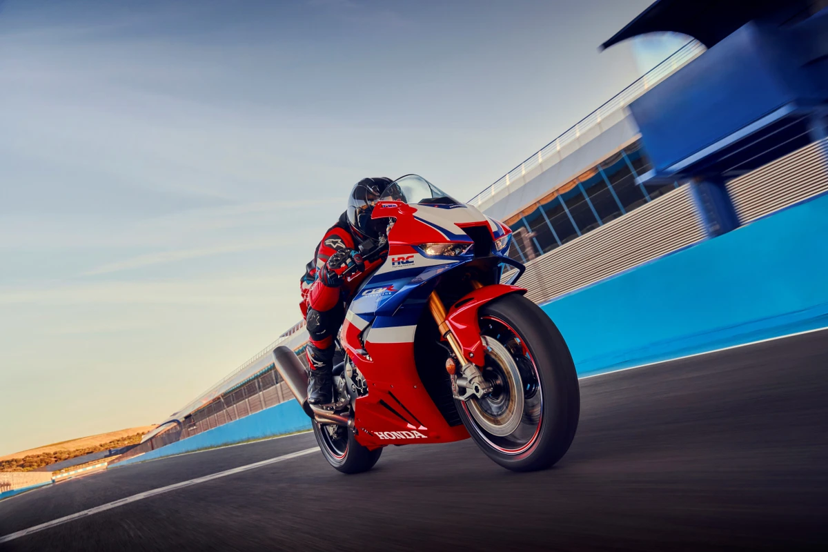 CBR1000RR-R FIREBLADE SP