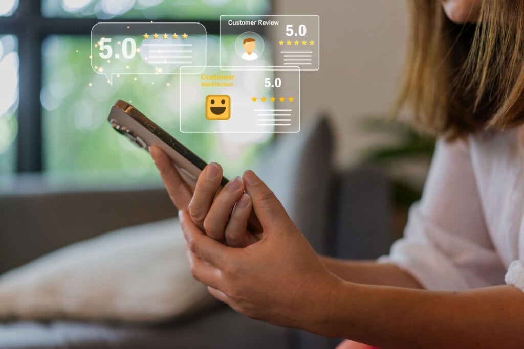 Empresas que investem na construção de reputação e mantêm um padrão consistente ao longo dos anos tendem a se destacar no mercado (Imagem: JOURNEY STUDIO7 | Shutterstock)