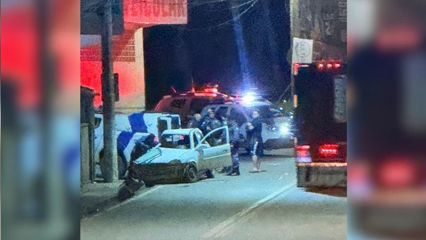 Antes de conseguir fugir, com ele foram encontrados um papelote de cocaína e R$ 530 em dinheiro