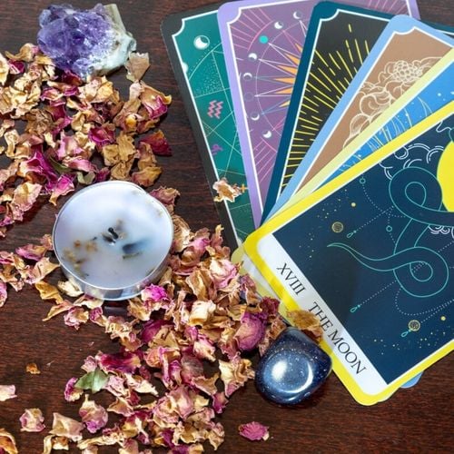 Imagem - Tarot do dia: previsão para os 12 signos em 15/03/2026