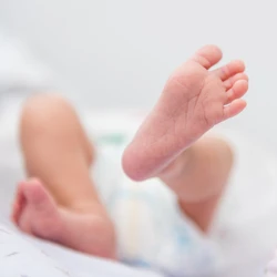 Exame ajuda na detecção precoce de doenças graves no recém-nascido, como a Atrofia Muscular Espinhal (AME), maior causa genética de mortalidade infantil