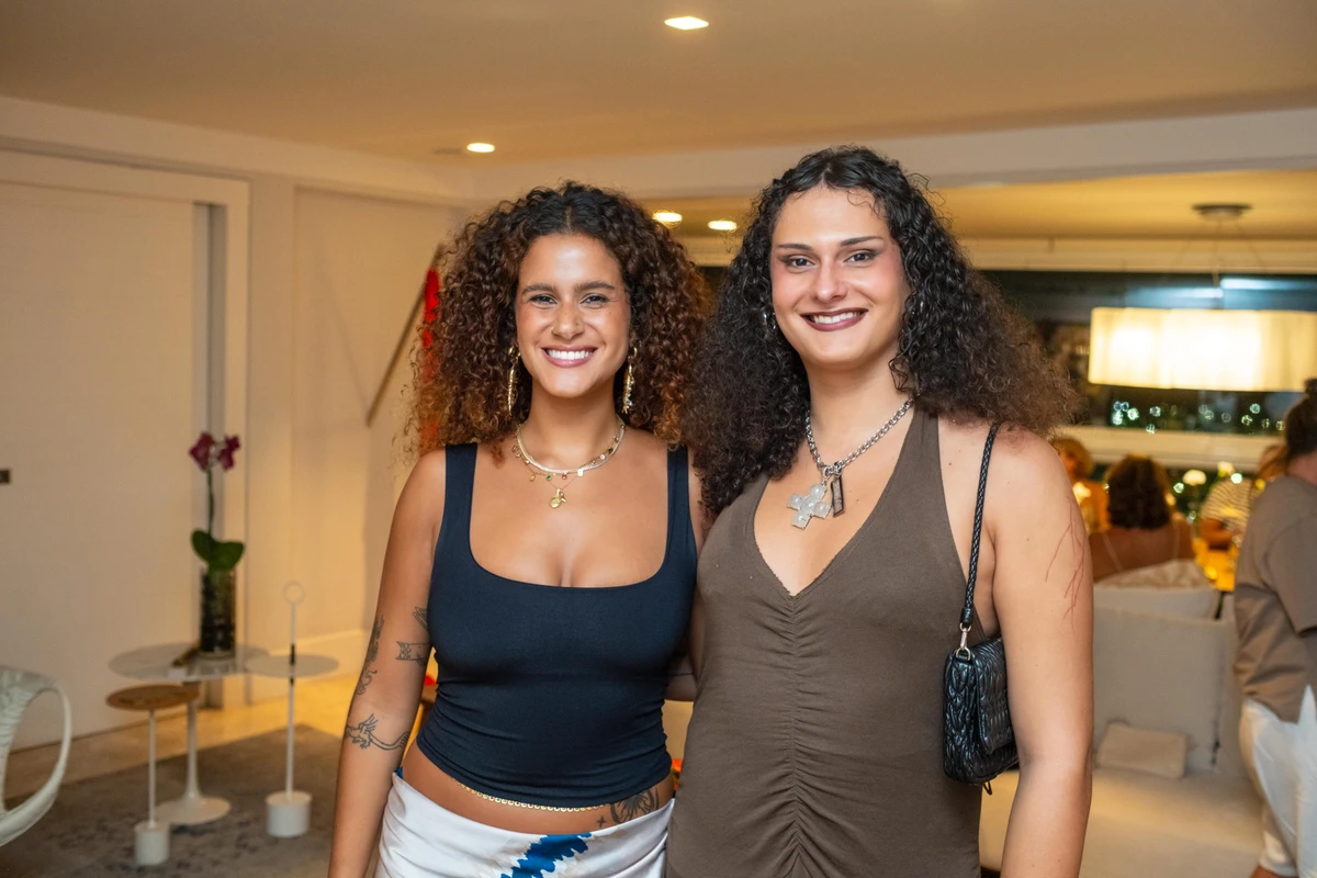 Amanda Lobos e Viva Matias Vilar