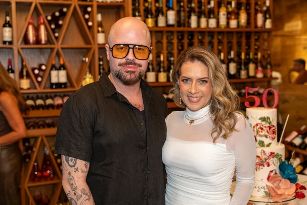 Dudu Altoé e Gisella Rezende de Almeida