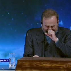 Cobertura da guerra pela mídia estatal iraniana inclui exageros no número de baixas inimigas e manipulação digital para glorificar o Irã.