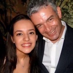 STJ condenou escola a pagar indenização de R$ 1 milhão por danos morais; família agora cobra identificação do autor do homicídio.