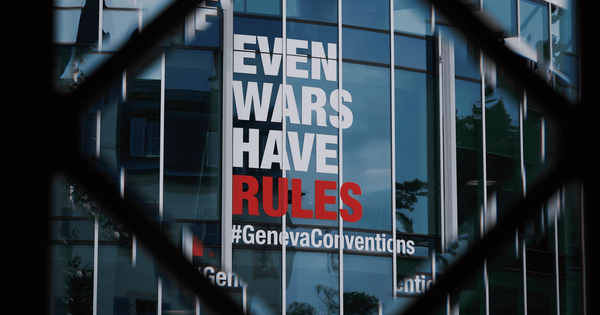 Ao anunciar que os EUA "demoliram completamente" grande parte da ilha iraniana de Kharg, o presidente americano Donald Trump acrescentou: "Podemos atingi-la mais algumas vezes, só por diversão." A declaração exemplifica como a guerra dos EUA e Israel contra o Irã está reescrevendo as regras que determinaram o comportamento entre os países desde o 