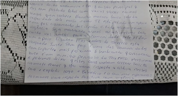 Cartas saídas de presídio ordenavam ataque no bairro Balneário de Carapebus por Divulgação | Polícia Civil