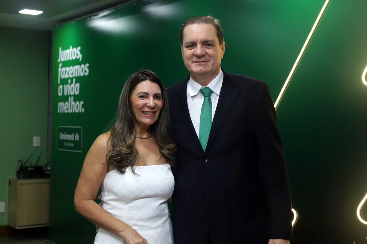 Pedro Scarpi Melhorim e esposa