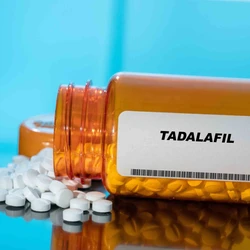 Medicamento para disfunção erétil ganhou popularidade nas redes sociais. Mas usá-lo sem indicação médica é, além de ineficaz, prejudicial à saúde