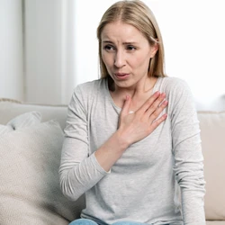 Falta de ar ao subir escadas, tosse persistente e cansaço frequente podem ser sinais de uma doença respiratória que afeta milhões de brasileiros