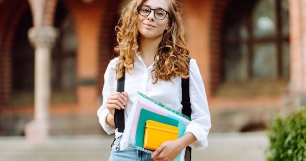 Professor explica como estruturar uma rotina eficiente, equilibrar disciplinas, revisar conteúdos e manter constância até a prova 