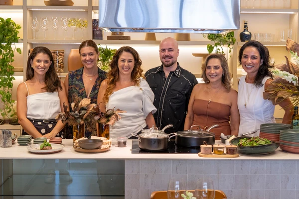 Juliana Barreto, Renata Consuelo, Marianne Assbu, Dudu Altoé, Edna Jabour e Samia Sassine