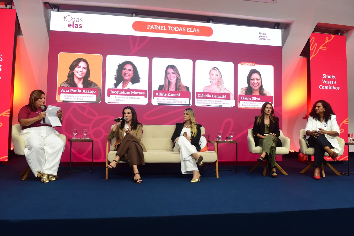A jornalista e apresentadora Ana Paula Araujo durante o evento Todas Elas na Rede Gazeta por Carlos Alberto Silva