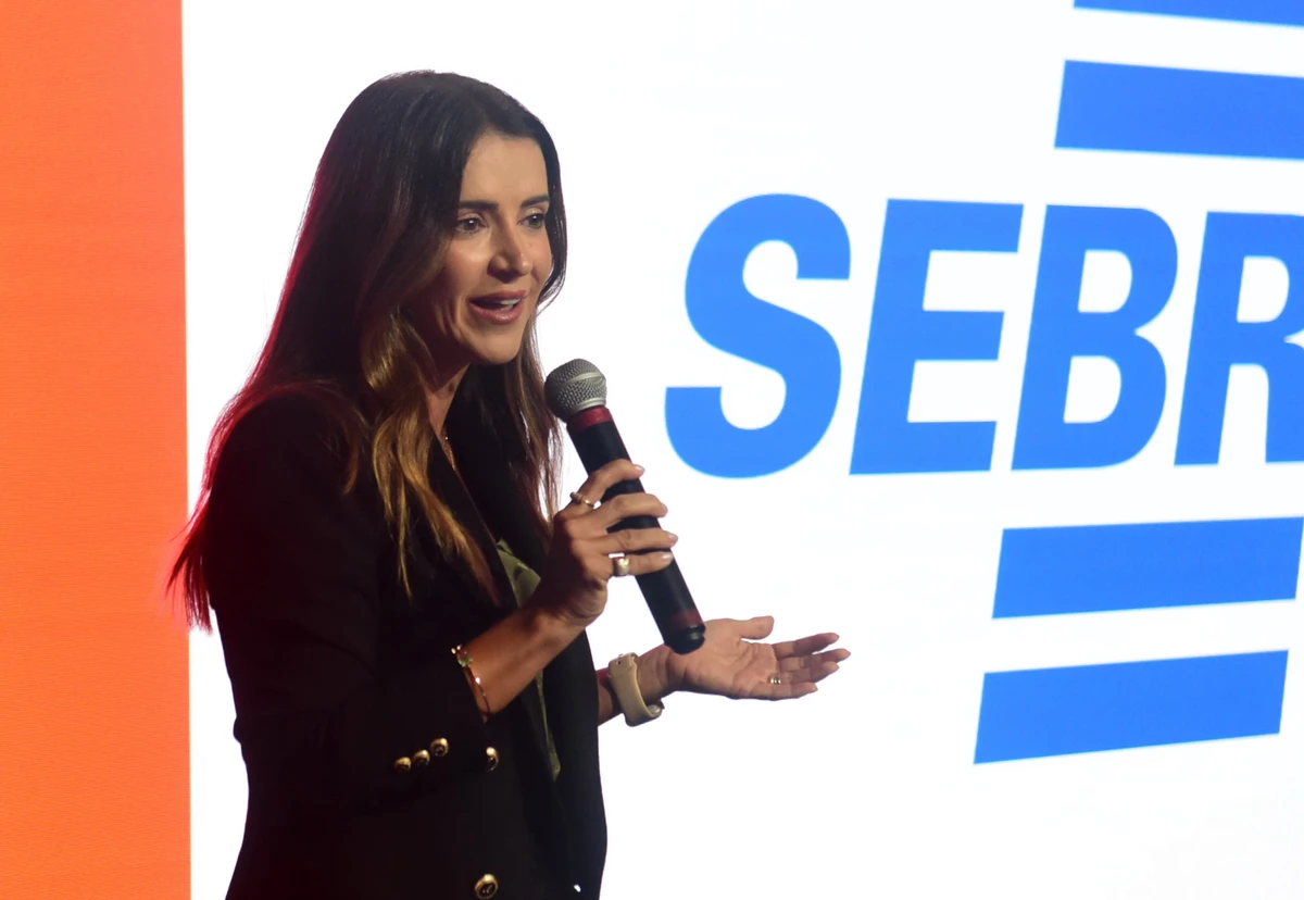 A gerente de Relações Institucionais do Sebrae Aline Zanoni durante o evento Todas Elas na Rede Gazeta por Carlos Alberto Silva