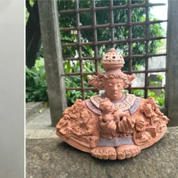 Mostra no Mercado da Capixaba destaca novos souvenires religiosos criados por artesãos do Estado. Exposição segue até abril