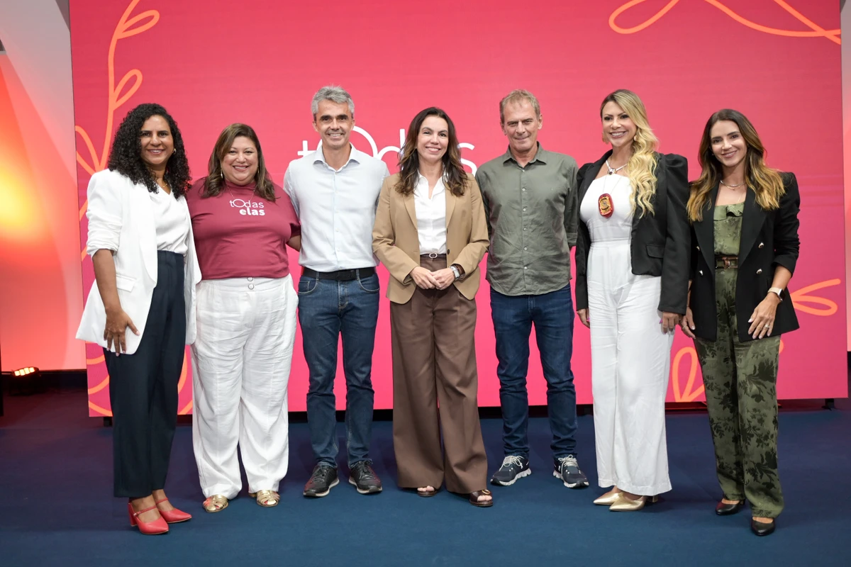 Jacqueline Moraes, Elaine Silva, Bruno Passoni, Ana Paula Araújo, Marcello Moraes, Claudia Dematté e Alline Zanoni