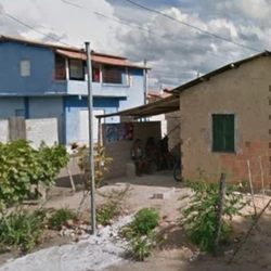 Adolescente foi sequestrada após criminosos errarem o alvo e mantida em cativeiro na Bahia; resgate terminou com um suspeito morto