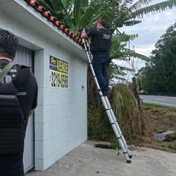 Polícia Civil cumpre mandados de prisão e busca com apoio de helicóptero nesta sexta-feira (20), contra suspeitos de ataques armados