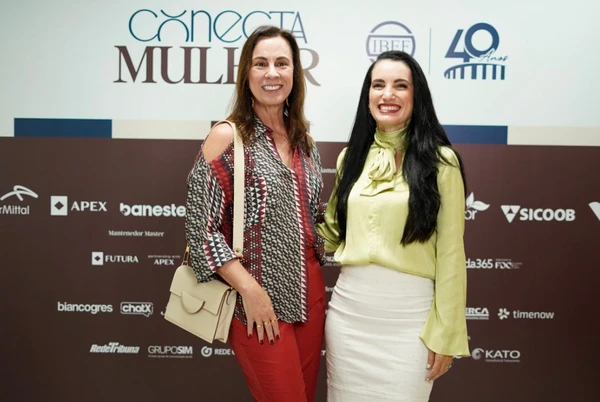 Luciana Almeida e Gisélia Freitas