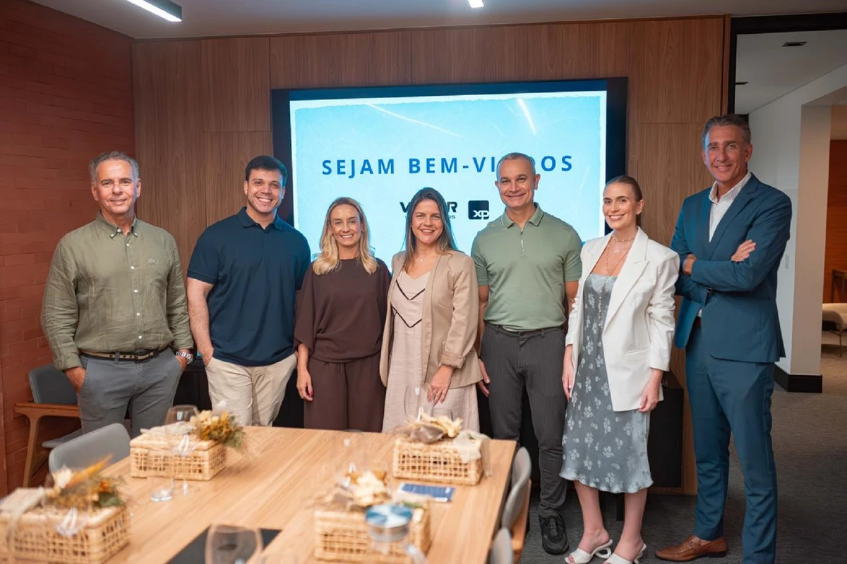 Luiz Cláudio Mazzini Gomes, Demétrio Mazzini Gomes, Andressa Brandão, Luiza Stefanini, Hermann Schneider, Lorena Varejão e Pablo Alencar