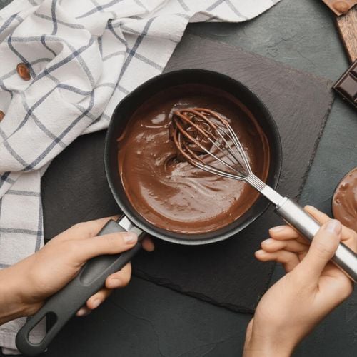 Imagem - Ovo de Páscoa na travessa: 6 receitas para fazer em casa