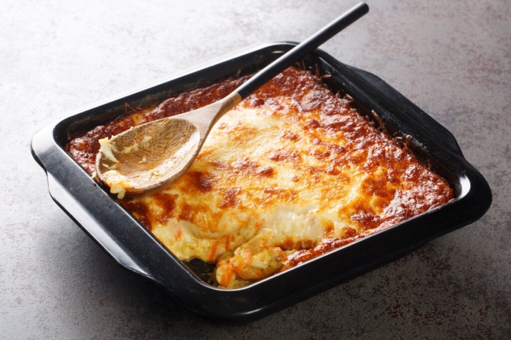 Bacalhau gratinado (Imagem: Sergii Koval | Shutterstock)