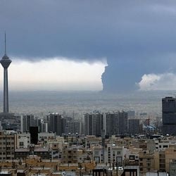 Enquanto o presidente Donald Trump diz que está negociando com os iranianos, entenda como a guerra dos Estados Unidos e Israel contra o Irã se espalhou pelo Oriente Médio, desde os primeiros ataques no dia 28 de fevereiro.