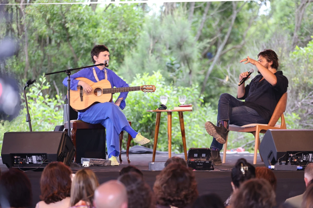 Omar Salomão e Adriana Calcanhoto