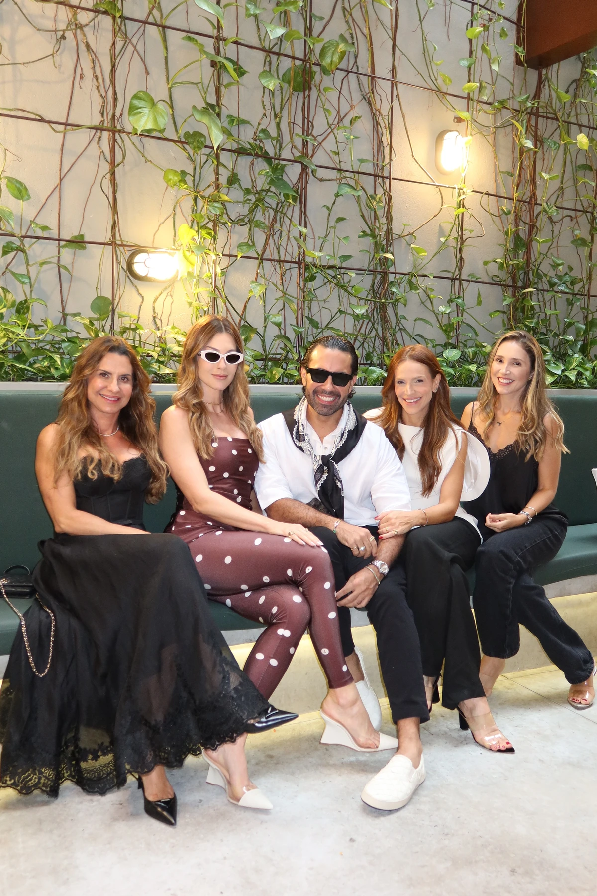  Luciana Melo recebeu Renata Vervloet, Kaiky Plaster, Renata Cani e Thanandra Torres