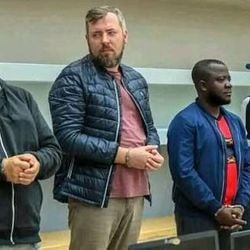 Russos e angolanos de um mesmo grupo enfrentam julgamento em Angola sob acusação de estimular protestos, o que negam.