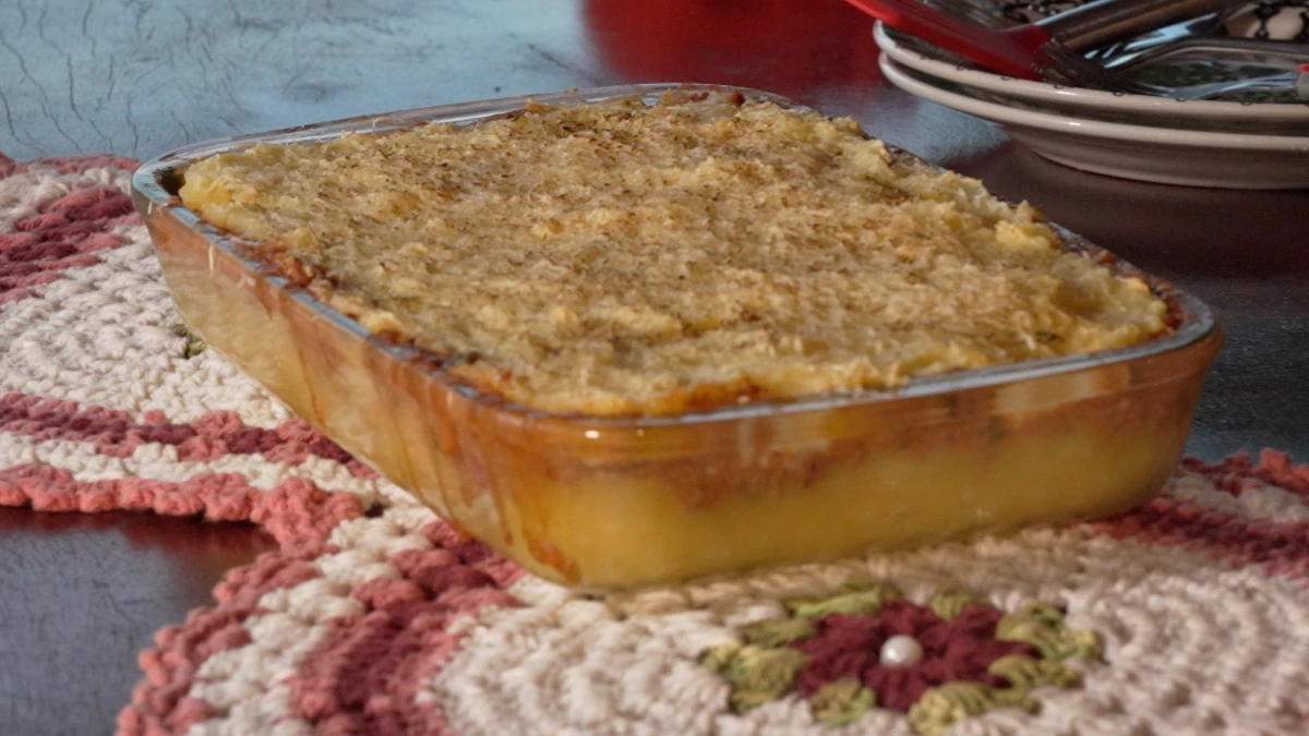 Escondidinho de aipim com carne moída é a receita que marca o fim da primeira temporada de “Chef, cozinha pra mim?”, 