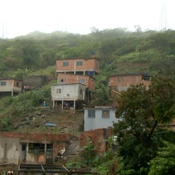 Intervenções preventivas devem começar nos próximos meses e fazem parte de plano para reduzir áreas de risco no município