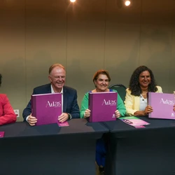 Márcia Lopes esteve presente no lançamento do Atlas das Mulheres do Espírito Santo e destacou iniciativas conjuntas com o Ministério da Educação